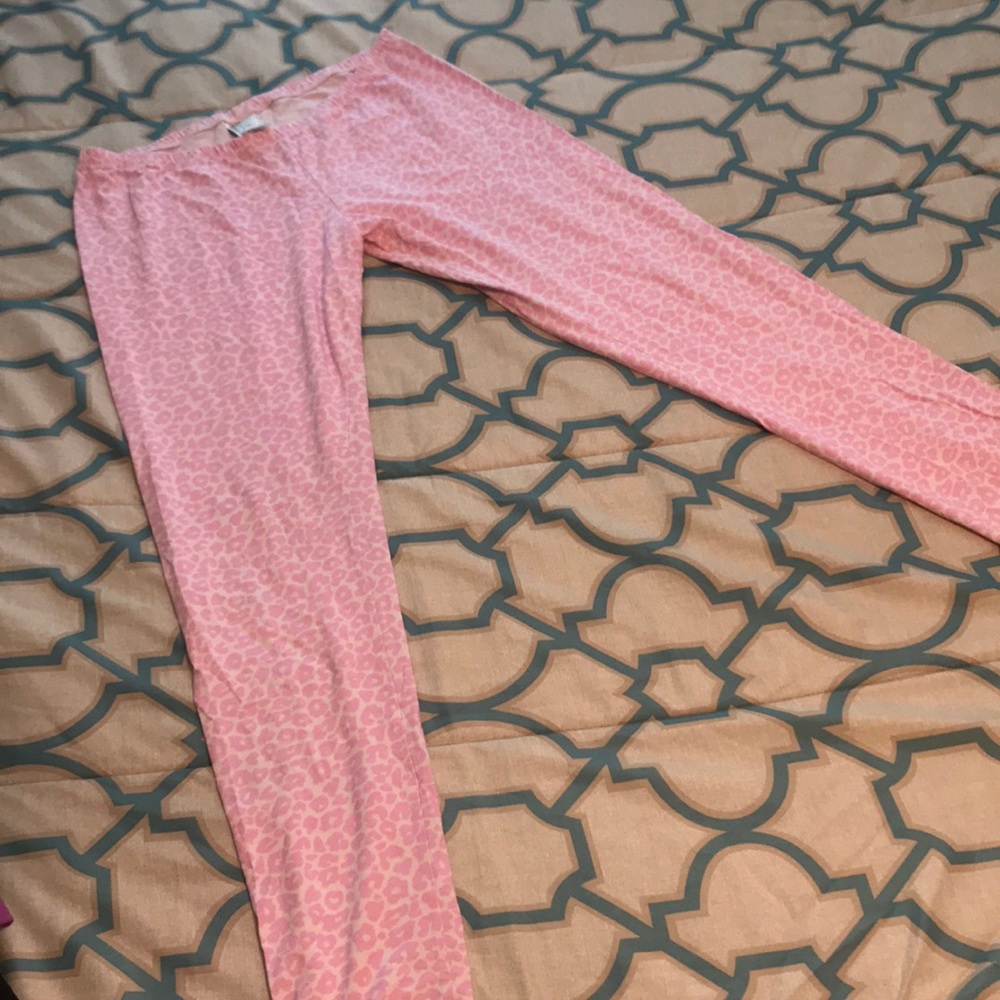 H&M pink cheetah leggings